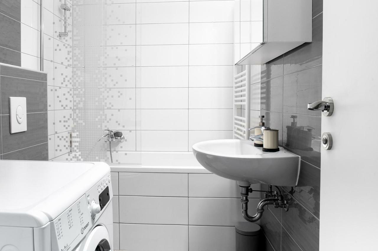 Sauna - Flexible Selfcheckins 6 - Zagreb - Garage - Electric Vehicle Ccharger - Loggia - New - Luxury - Apartments Repinc 6 Exterior foto