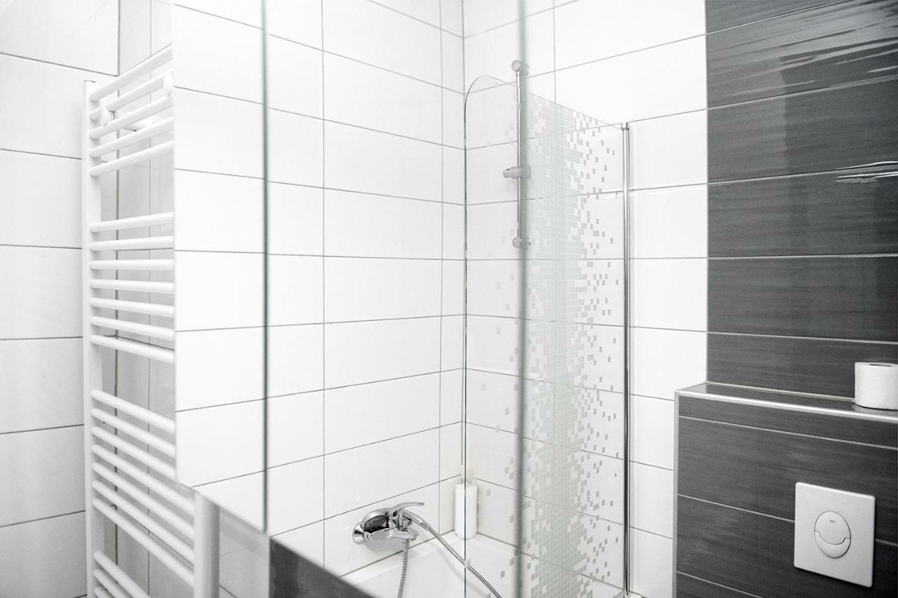 Sauna - Flexible Selfcheckins 6 - Zagreb - Garage - Electric Vehicle Ccharger - Loggia - New - Luxury - Apartments Repinc 6 Exterior foto